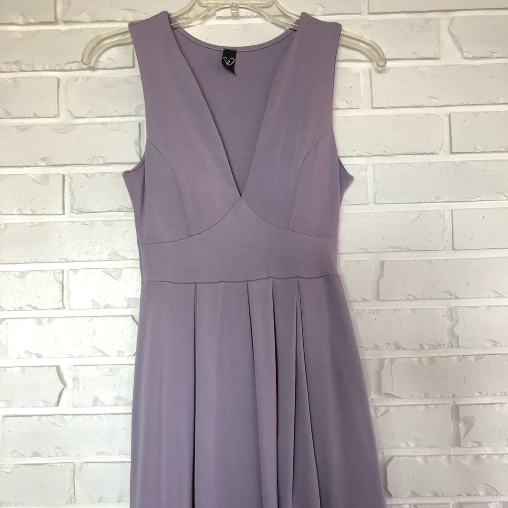 Size S Windsor V-neck tank top lavender dress
